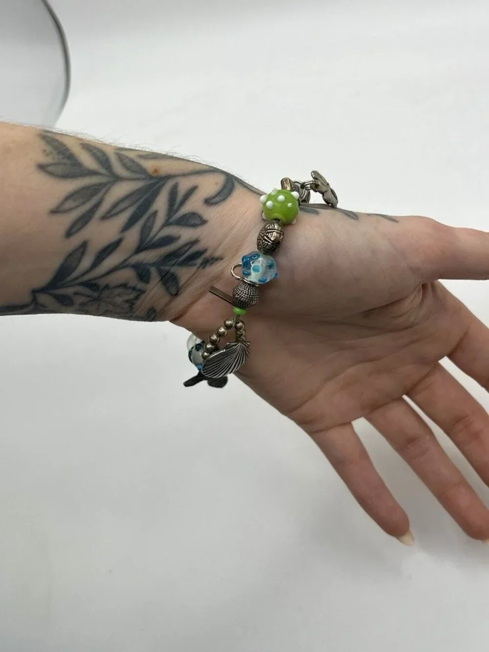 VTG Sterling Silver Charm Bracelet Artisan Lampwork Glass Beads Florida Shell